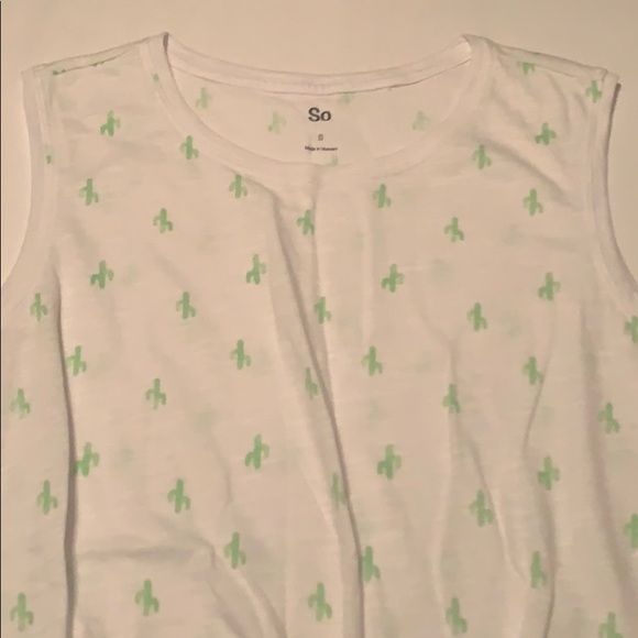 Shirt - Picture 3 of 4